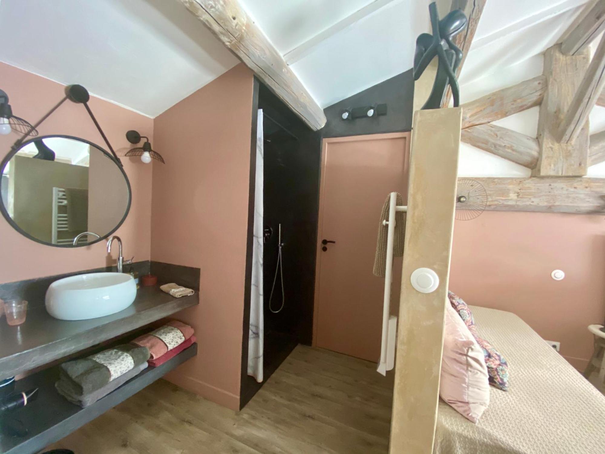 เอ็มแอนด์เอส เบด แอนด์ เบรคฟาสต์ Bed & Breakfast แซ็งต์-เรมีย์-เดอ-โพรวองซ์ ห้อง รูปภาพ